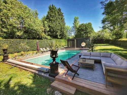 Touques Villa | Villa Celsa YourHostHelper