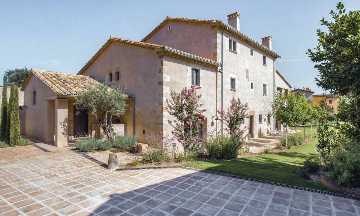 Cervia de Ter Villa | Villa Cervia - Six Bedroom Villa, Sleeps 15