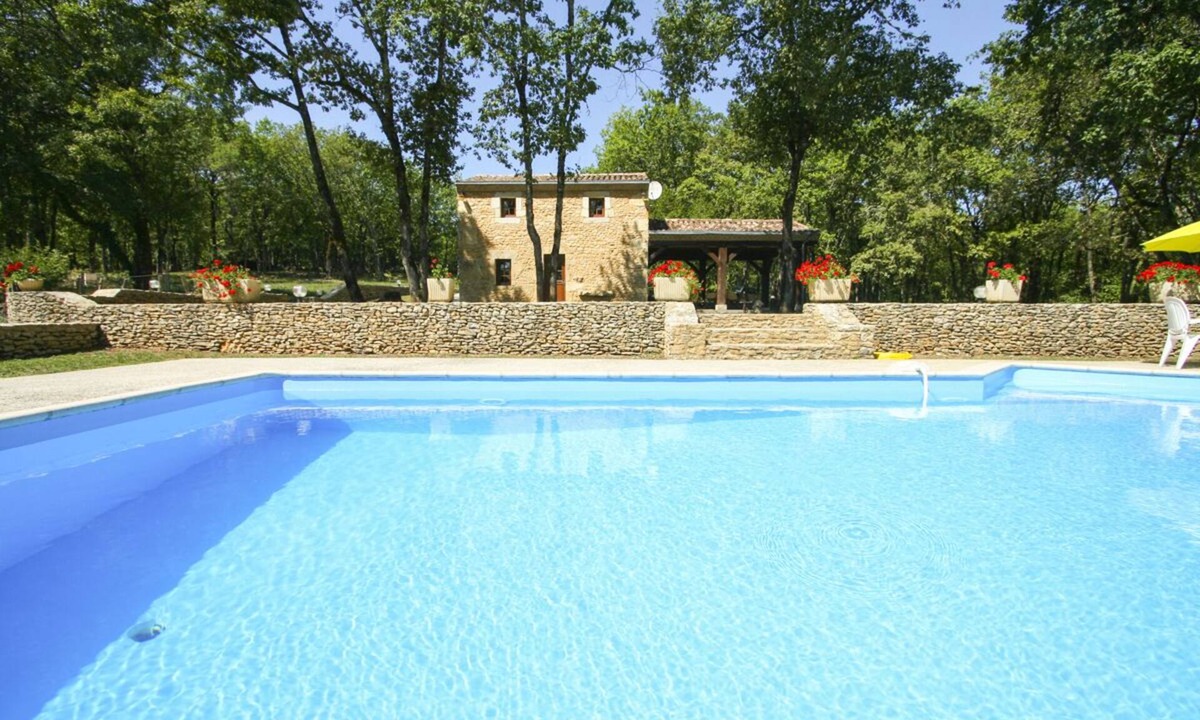 Sainte-Foy-de-Longas Villa | Villa Chambre Du Paradis