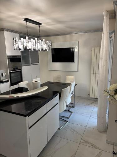 Champigny-sur-Marne Villa | Villa Champigny
