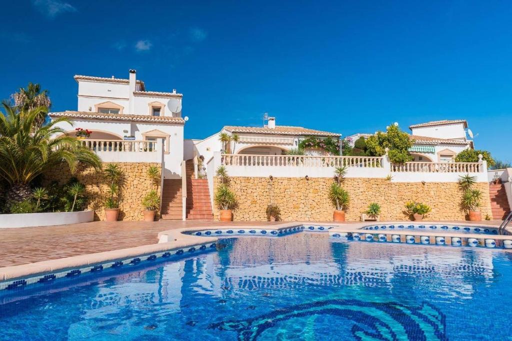 Casas de Torrat House | Villa Charly - PlusHolidays