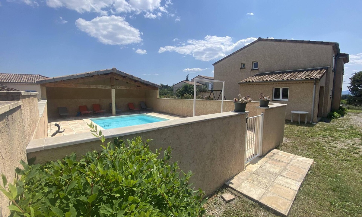 Balazuc Villa | Villa Chazotte + private swimming pool in south Ardèche, Balazuc, Pets allowed