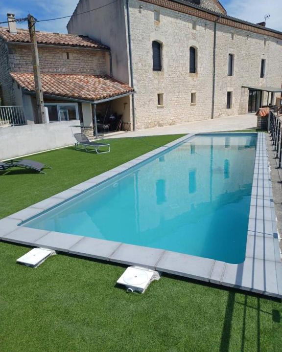 Villeneuve-sur-Vere Villa | Villa : Chez Jean Marie