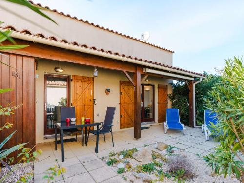 Les Ayguades Villa | Villa climatisée 3 pièces pour 4 pers., avec WIFI, parking et piscine - Proche plage - FR-1-409-93