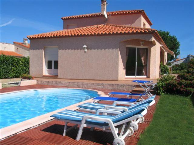 Laroque-des-Alberes Villa | Villa climatisée piscine privée classée 4 étoiles