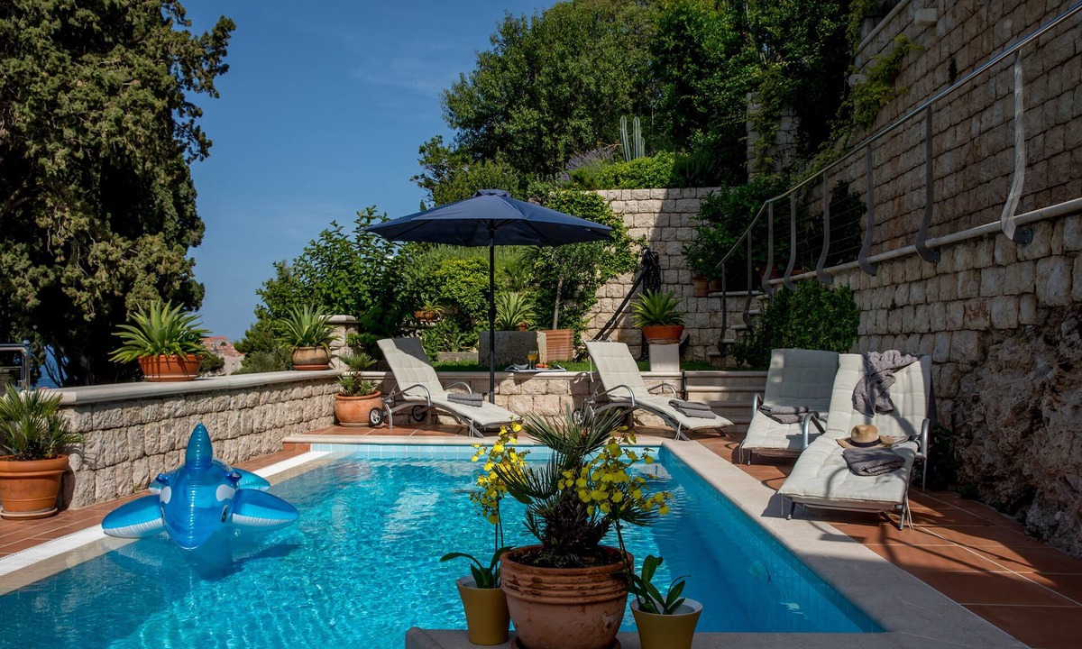 Dubrovnik House | Villa close to downtown Dubrovnik with a private pool and great views