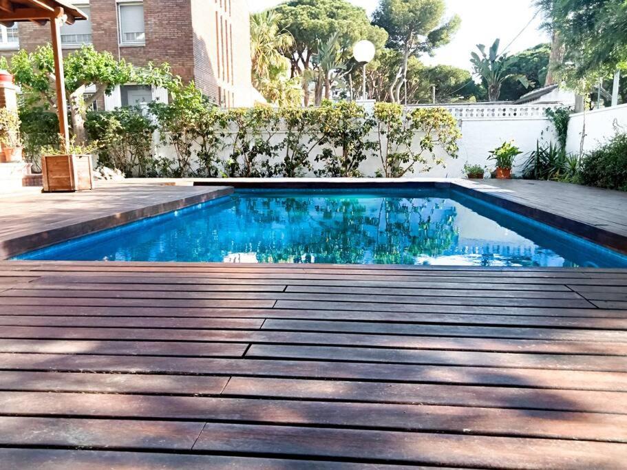Castelldefels Villa | Villa con estilo en la playa