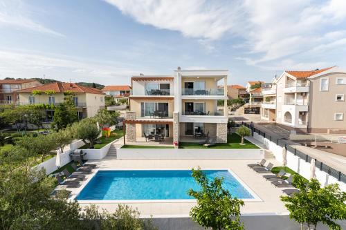 Vodice Apartment | Villa Corcovado Deluxe Apartments with Heated Pool