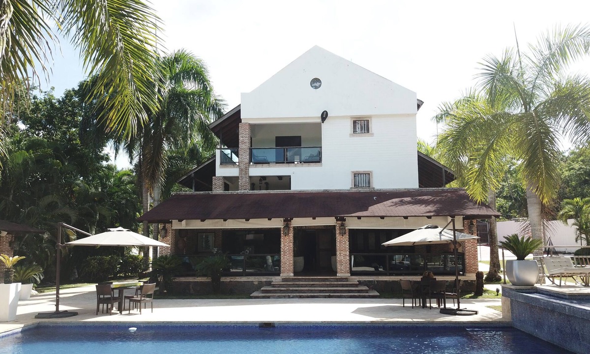 Pedro Brand House | VILLA CORDERO