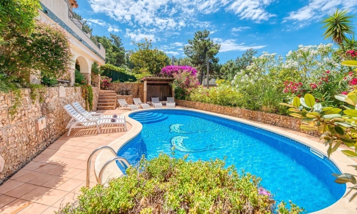 Lloret de Mar Villa | Villa "Costacabana - Cleo" with Sea View, Private Pool & Wi-Fi