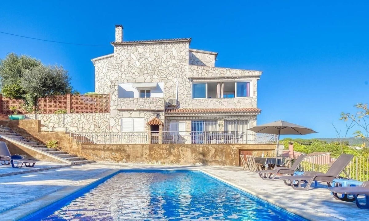 Lloret de Mar Villa | Villa "Costacabana - Abigail" with Sea View, Private Pool & Wi-Fi