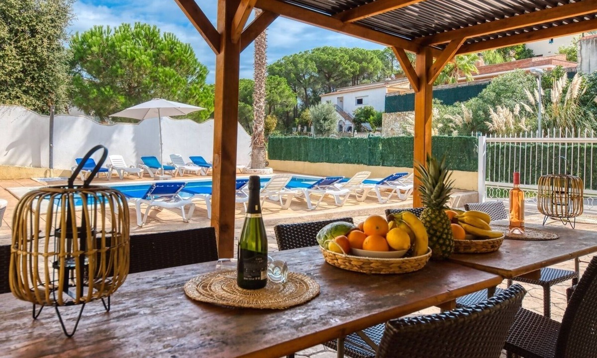 Condado del Jaruco Villa | Villa 'Costacabana - Ashley' with Sea View, Private Pool and Wi-Fi