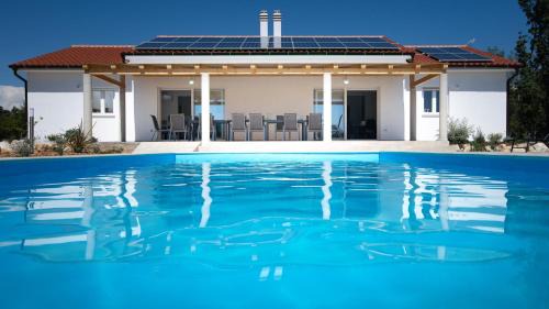 Suha Punta Villa | Villa Cyprian by Villas Guide