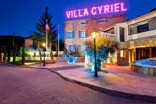 Contes Hotel | Villa Cyriel