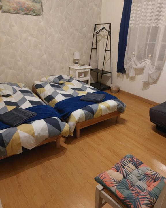 Souge-le-Ganelon House | Villa d Iska