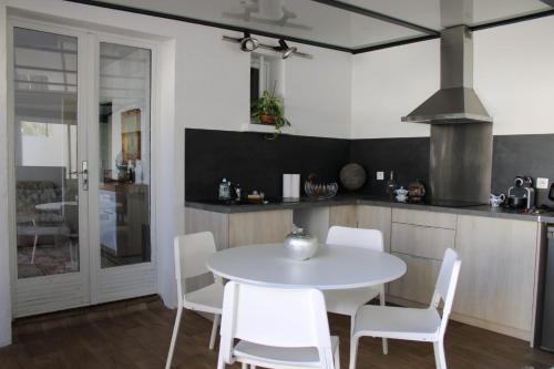 La Celle-sous-Gouzon Apartment | Villa Danemark
