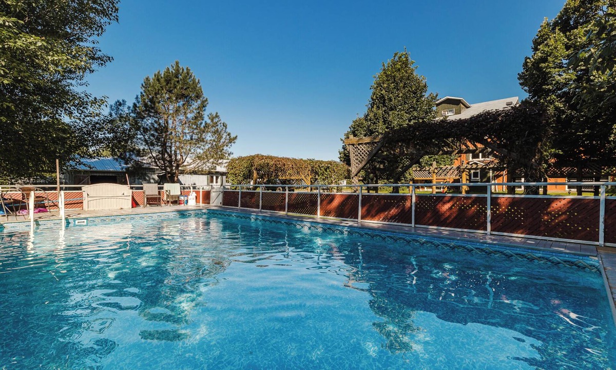 Lac-Brome House | Villa de Brome