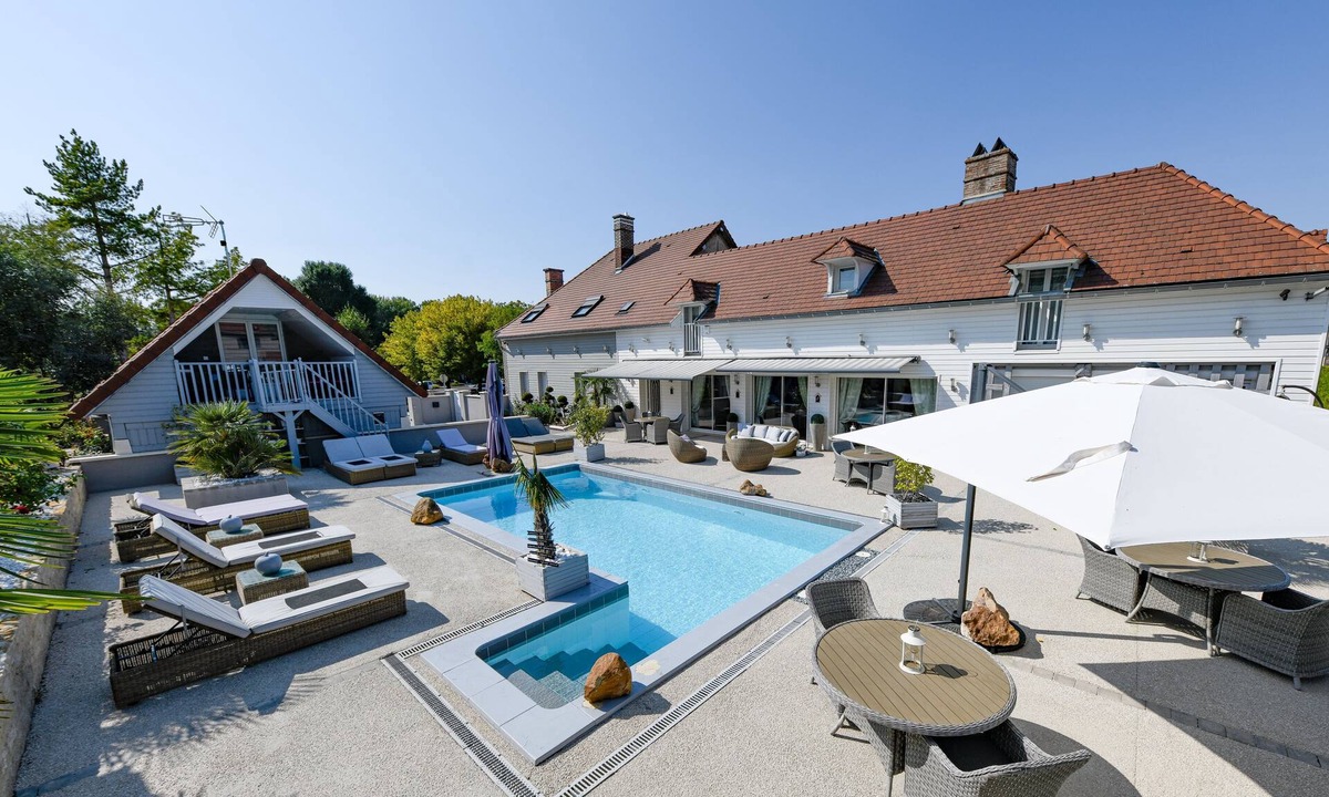 Villechetif Bed & Breakfast | Villa de la Croix
