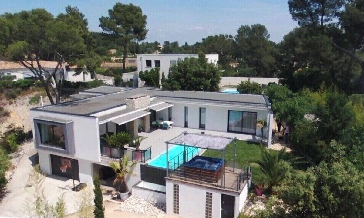 Les 3 Ponts Villa | Villa de Standing de 215m2