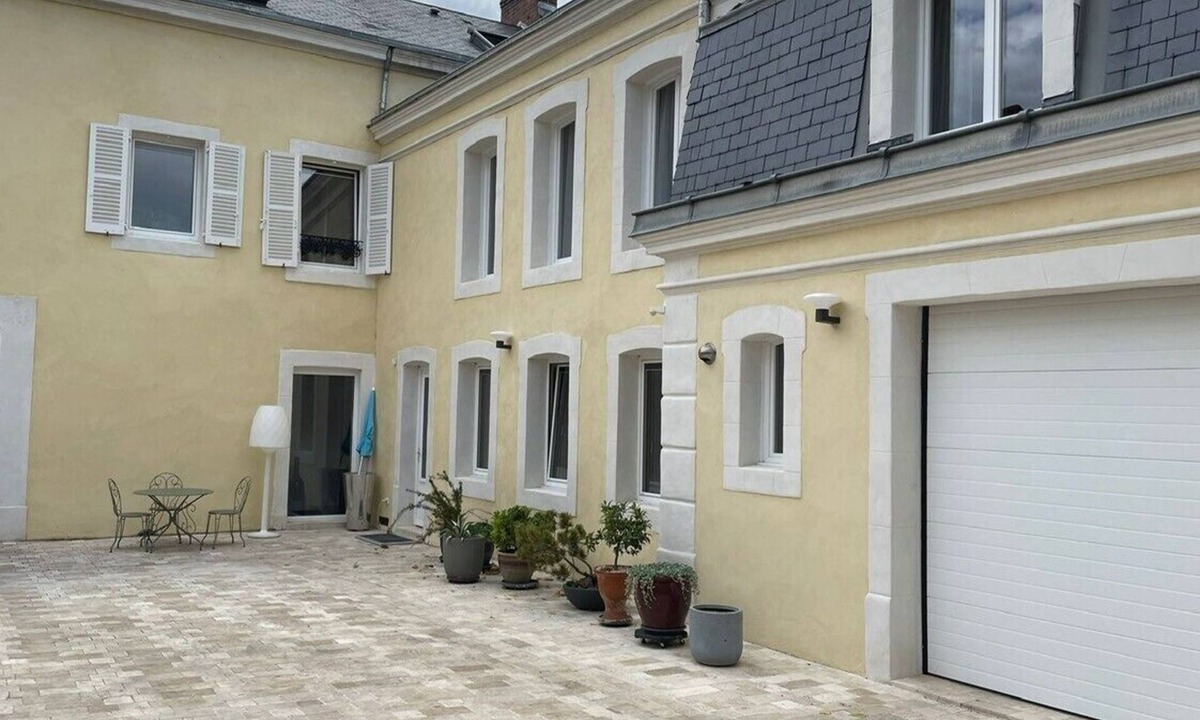 Flore House | Villa de Ville