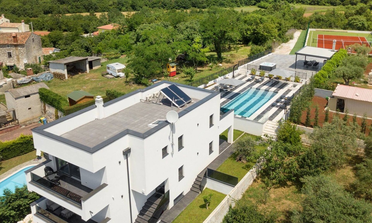 Flengi Villa | Villa Dea by Villas Guide