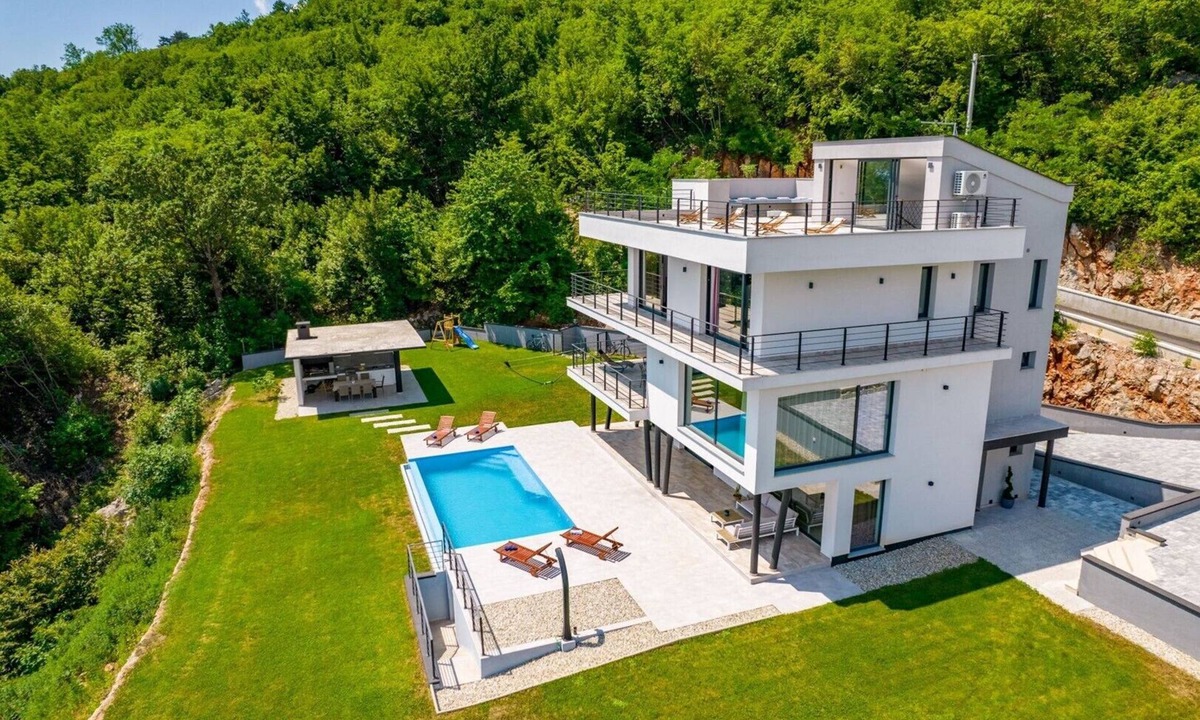 Opatija Villa | Villa Deavista by Villsy