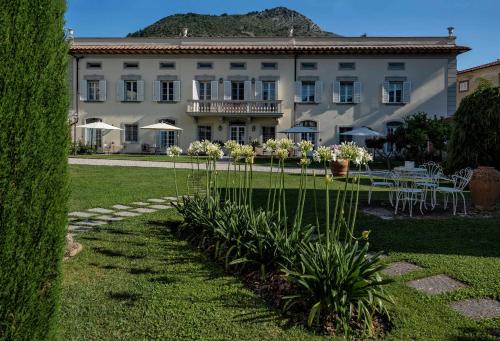 Santa Maria del Giudice House | Villa Del Papa