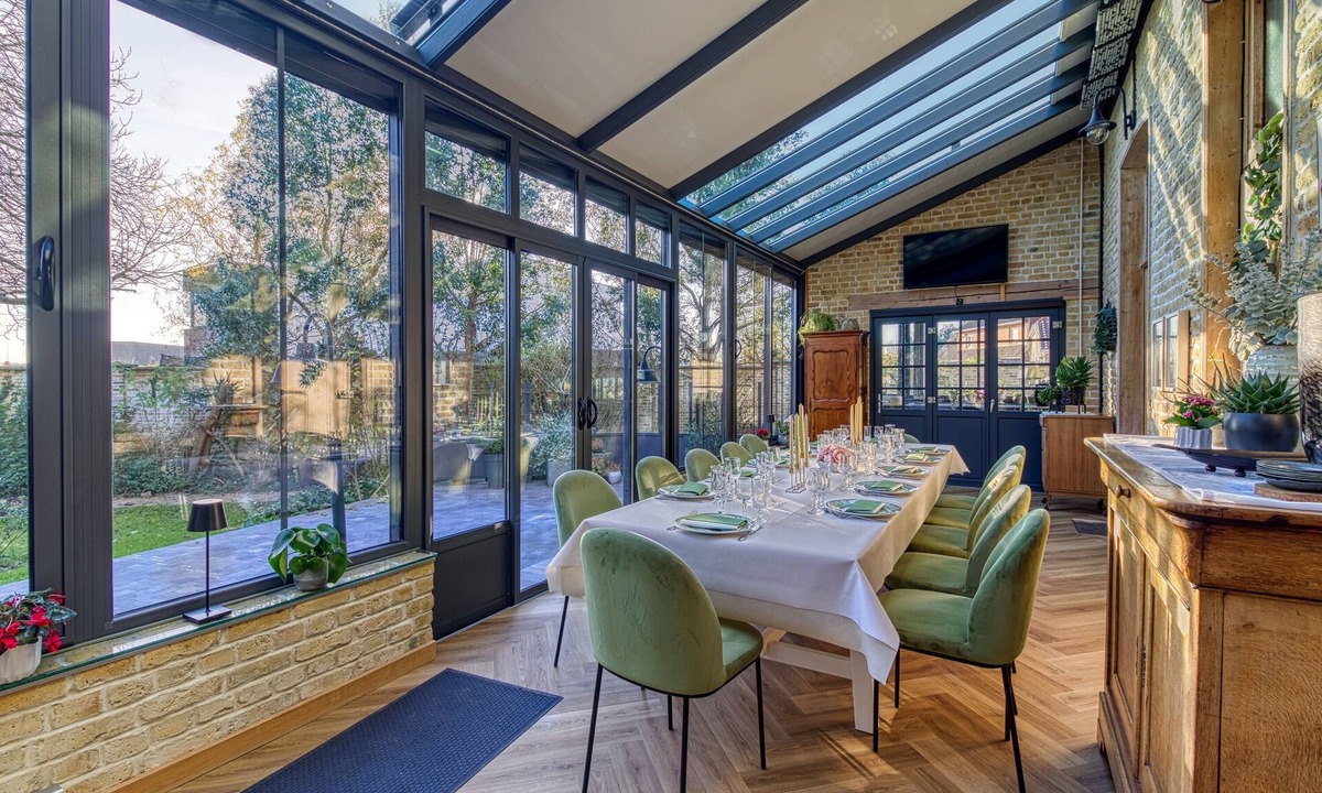 Bourbourg House | Villa des Berges by Villas Signature