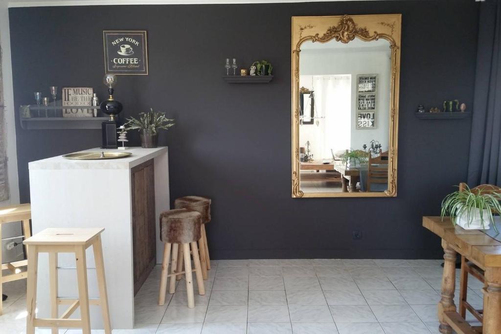 (le) Mesnil Hue House | villa des delles