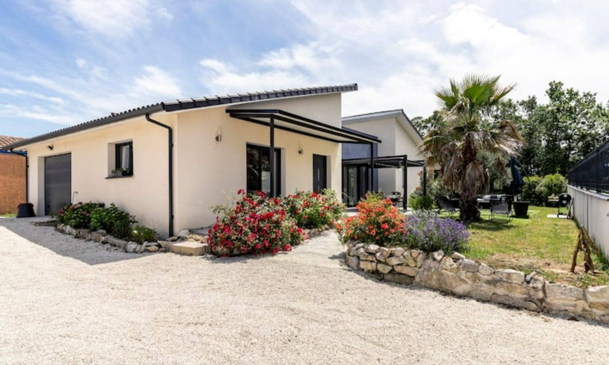 Montans Villa | Villa des Rives du Tarn Avec Jacuzzi