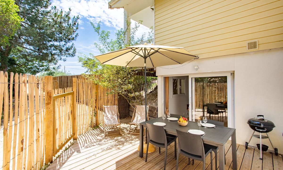 Le Canon Apartment | Villa des Sables: Banc d'Arguin 100M from the beach