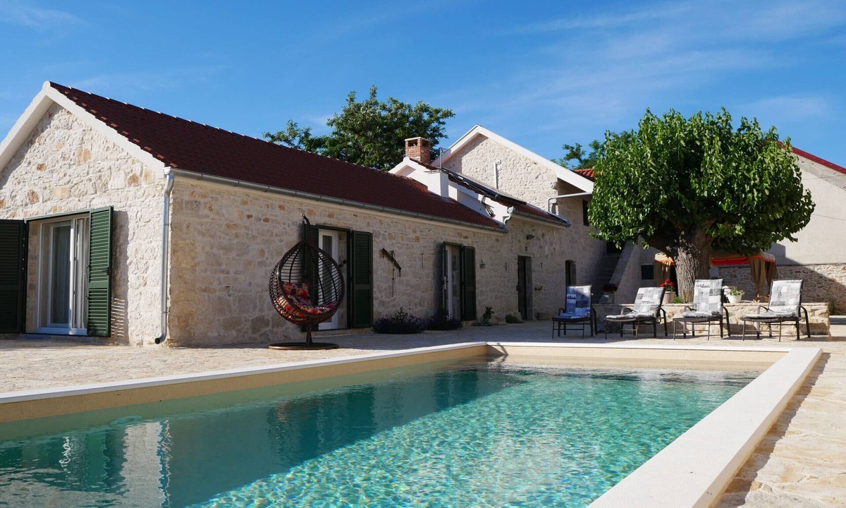 Benkovac Villa | Villa Didova kuća ZadarVillas