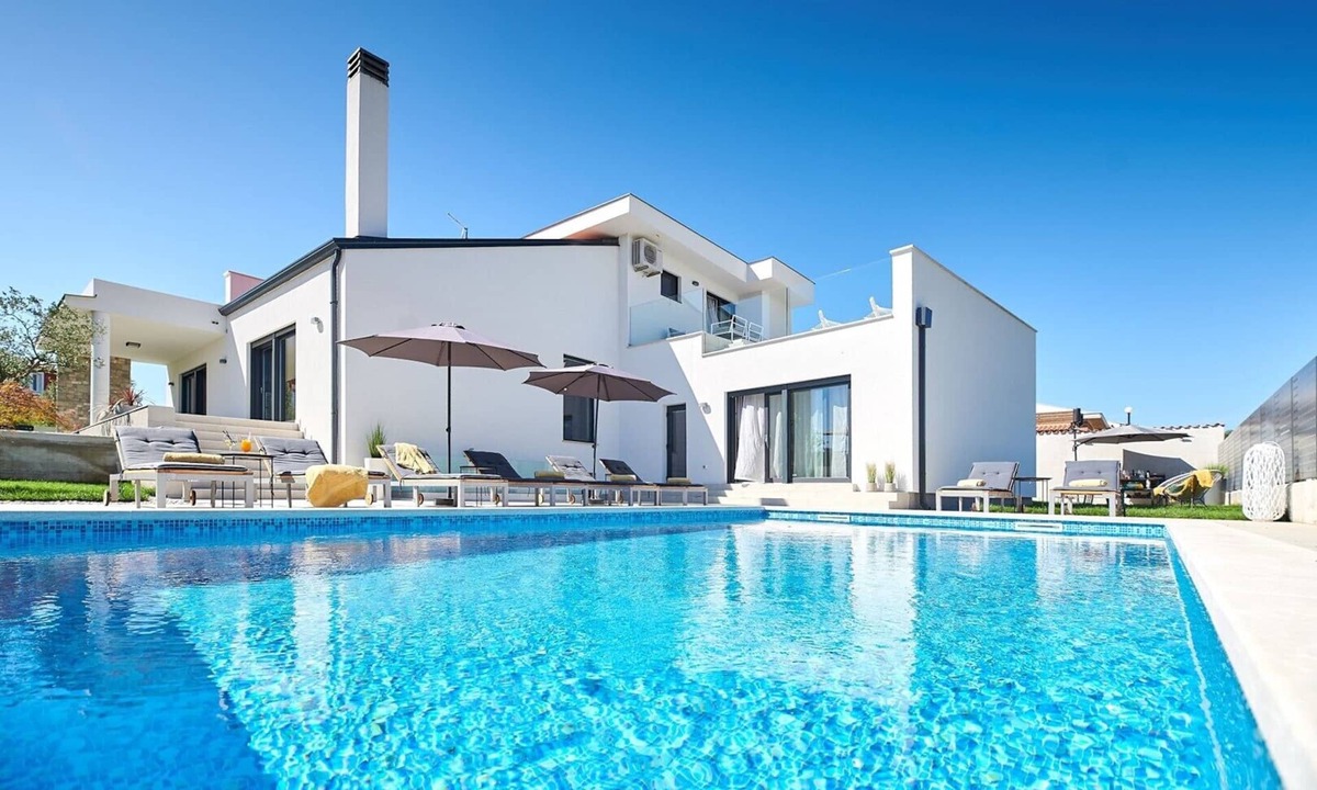 Buje Villa | Villa Dolcea in Kastel