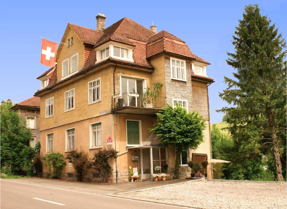 Degersheim House | Villa Donkey BnB