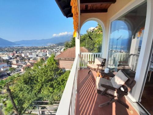 Locarno Apartment | Villa Dora Attika by Fewotessin
