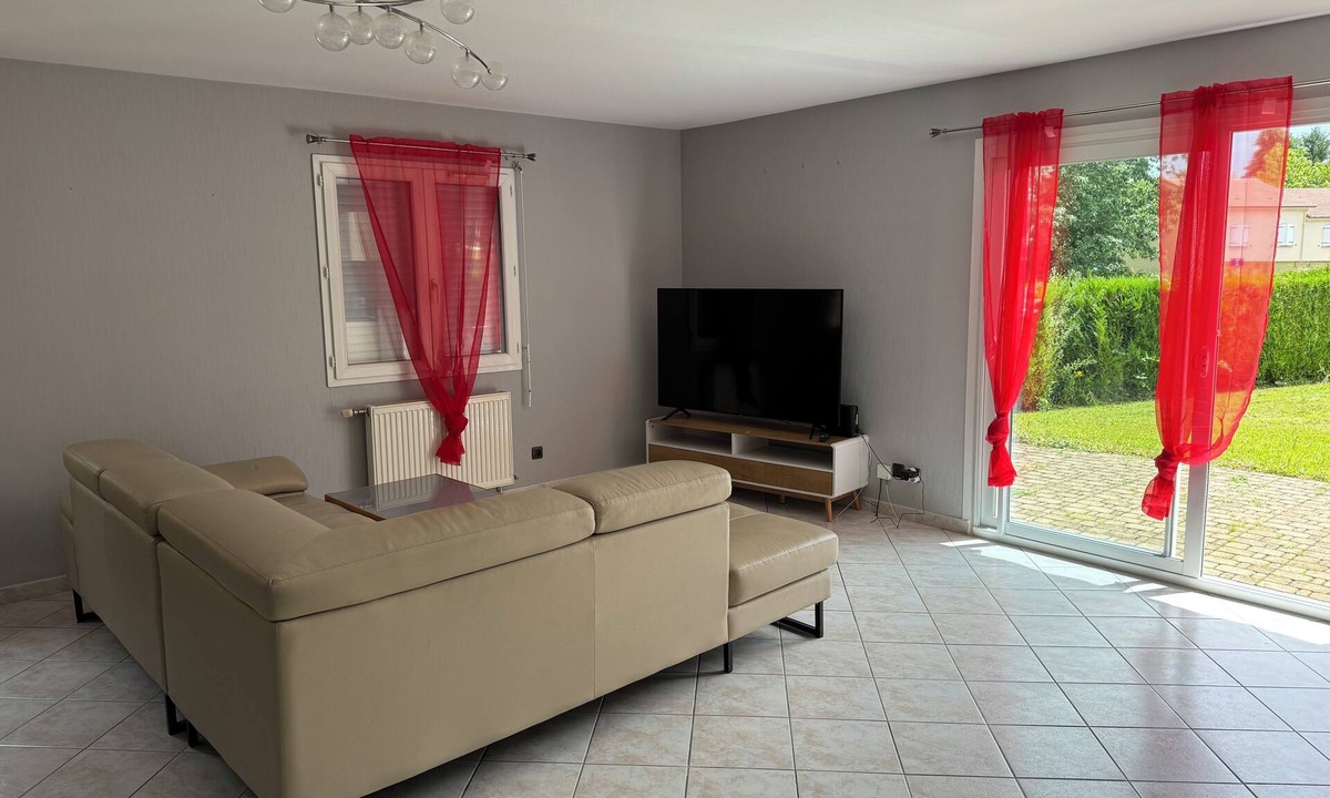 Beaune-les-Mines House | VILLA DU LAC