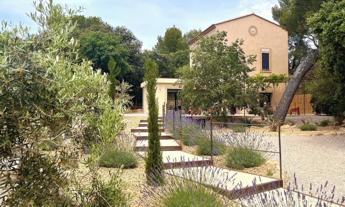 Salon-de-Provence Villa | Villa du Tallagard