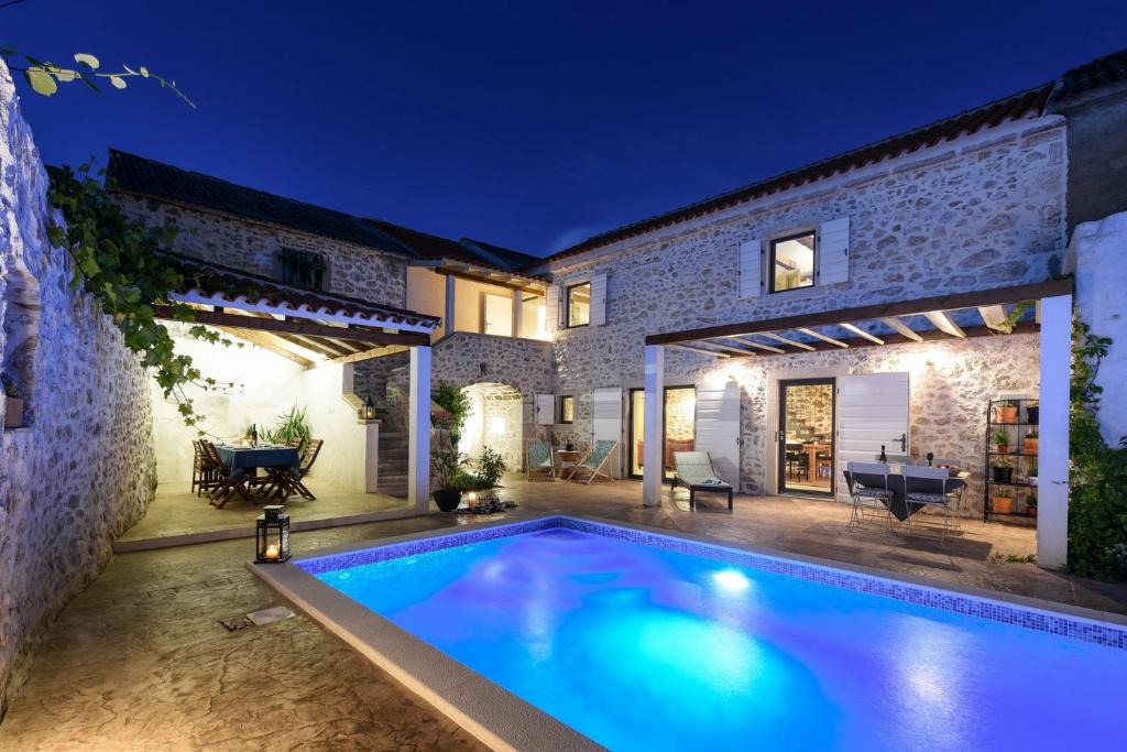 Nin Villa | Villa Dvori