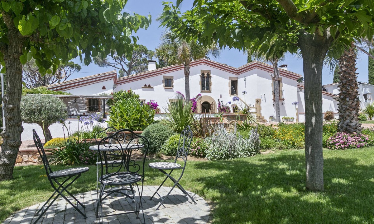 Tordera Villa | Villa 'Encanto Y Mirador' with Mountain View, Wi-Fi and Air Conditioning