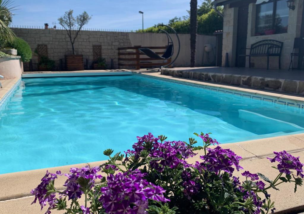 Valence Bed & Breakfast | Villa Escandia