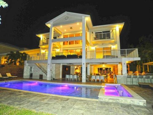 Northeast Miami Villa | Villa Estelle