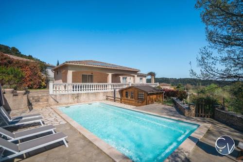 Goudargues Apartment | Villa et appartement à Goudargues