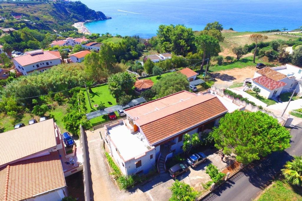 Ricadi Apartment | Villa Eulalia