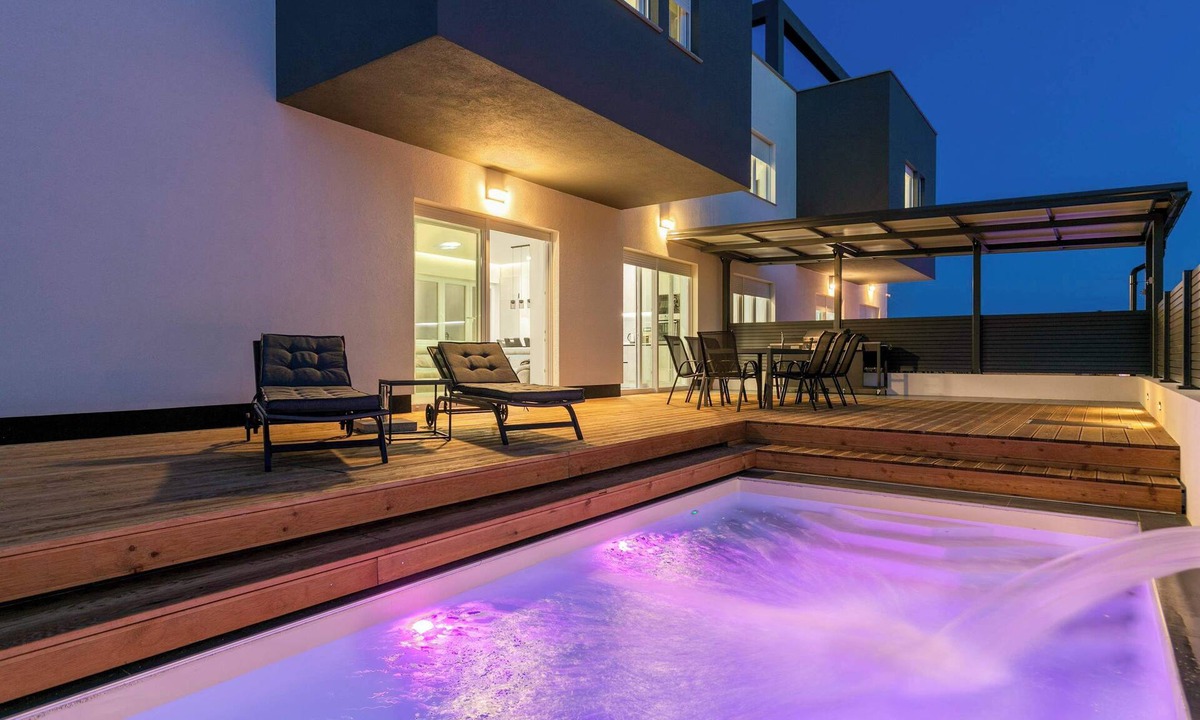 Pomer Villa | Villa Eva with pool near Medulin