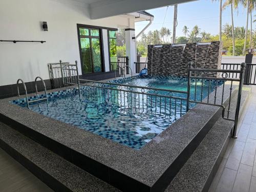 Kota Bharu Villa | Villa Family