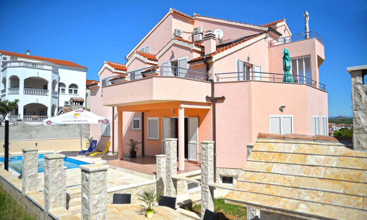 Vodice House | Villa Flipa with pool Ap. Ema