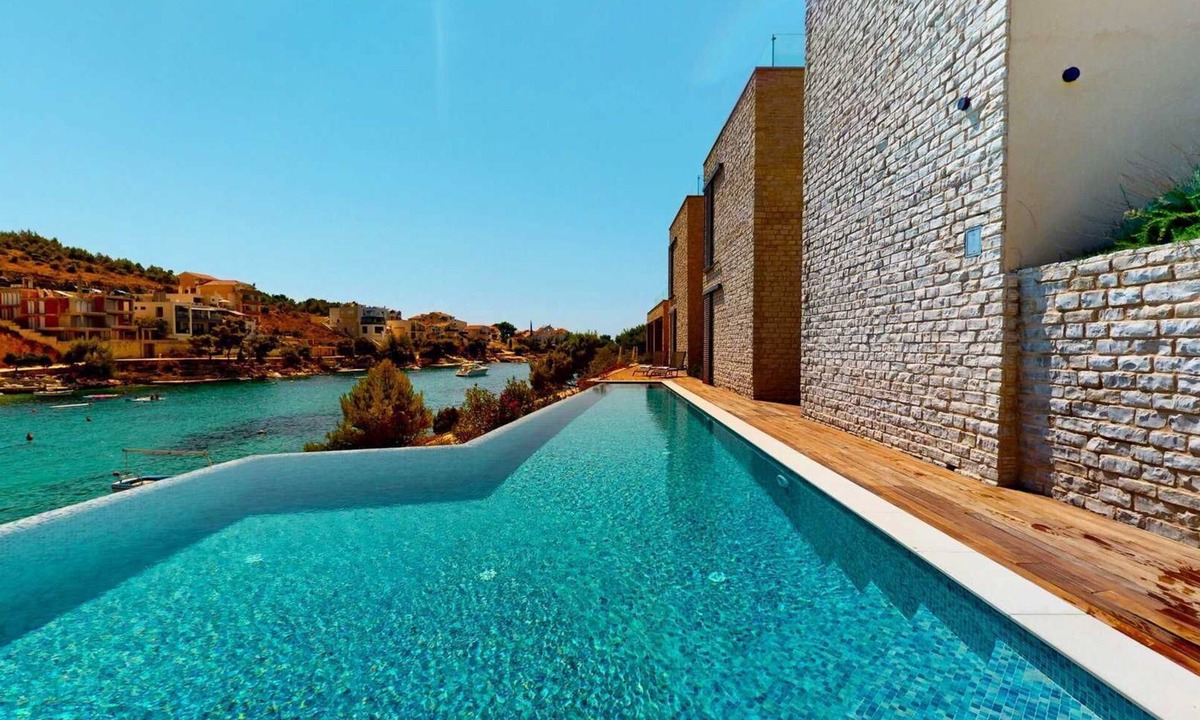 Primosten Burnji Villa | Villa Flora Mare IV with Two Pools