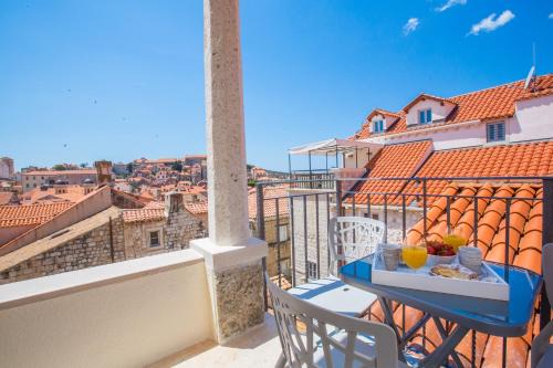 Dubrovnik Old Town House | Villa Flores Room with Balcony