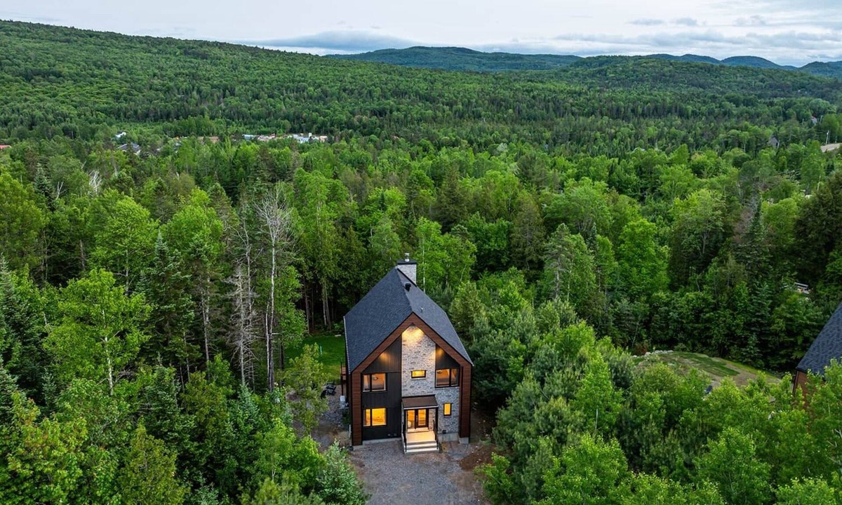 Saint Come Ski Chalet | Villa Forêsta Spa & Sauna