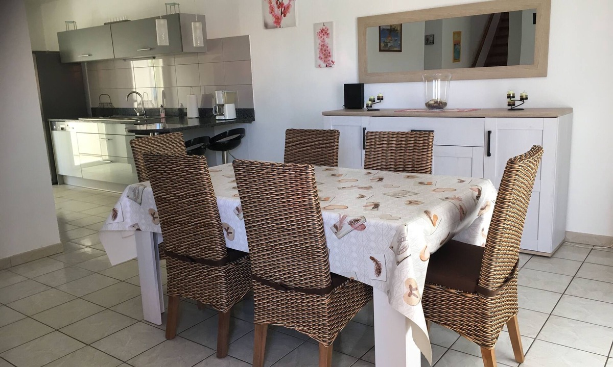 Le Barcares Villa | Villa for 8 people summer/winter rental, private pool, wifi